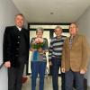 Martha und Herbert Czasch feiern 60 Jahre Eheglück. Pfarrer Anotn Brandstetter und Bürgermeister Erwin Gerstlacher gratulieren. 