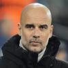 Gezeichnet von sechs sieglosen Spielen in Folge: Man hätte gerne gehört, was Pep Guardiola so alles gesagt hat, als er sich während des Spiels vor lauter Verzweiflung selbst verletzte.