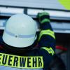 Die Feuerwehr war in der Vorwerkstraße in der Nähe des Gewerbegebiets im Starkfeld im Einsatz. 