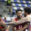 Das ist nicht etwa eine Szene aus einem Training der brasilianischen Nationalmannschaft. Vielmehr spielt hier Marcio Santos (rechts) mit Ratiopharm Ulm im Eurocup gegen Hapoel Tel Aviv mit Bruno Caboclo.