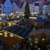 Endlich wieder Christkindlmarkt. Er wurde am Freitag eröffnet. 