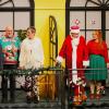 Premiere im Stadeltheater mit der Boulevard-Komödie „Weihnachten auf dem Balkon“. Der Anfang ist seit Samstag gemacht und das gesamte Ensemble freut sich auf zwölf weitere Vorstellungen und viele Theatergäste.