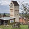 Aus einem Trafoturm ist in Mönchsdeggingen ein Artenschutzturm entstanden.