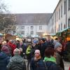 Viele Besucher waren am ersten Engerlmarkt-Wochenende ins Kloster Thierhaupten gekommen. Am zweiten Adventswochenende ist der Markt wieder geöffnet. 