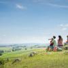 Gemeinsame Zeit verschenken mit Erlebnissen im Ferienland DONAURIES und im UNESCO Global Geopark Ries. 