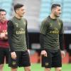 Fünf Jahre nach dem Überfall auf Mesut Özil (l) und Sead Kolasinac bricht einer der Täter sein Schweigen.