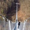 Die höchste Stelle der Brücke liegt 60 Meter über der Talsohle.