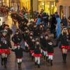 Die Faschingszeit ist in vollem Gange: In Memmingen sind am Wochenende zahlreiche Fußgruppen durch die Altstadt marschiert. Hier gibt es Bilder vom Nachtumzug.