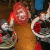 Die Faschingszeit ist in vollem Gange: In Memmingen sind am Wochenende zahlreiche Fußgruppen durch die Altstadt marschiert. Hier gibt es Bilder vom Nachtumzug.