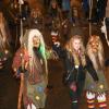 Die Faschingszeit ist in vollem Gange: In Memmingen sind am Wochenende zahlreiche Fußgruppen durch die Altstadt marschiert. Hier gibt es Bilder vom Nachtumzug.