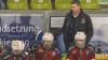 In diesem Freitag-Abend-Spiel der DEB Oberliga Süd ECDC Memmingen Indians - Höchstadter EC , dass die Indians mit 3:1 gewinnen konnten, standen beide Goalies, Marco Eisenhut bei den Maustädtern und Benjamin Dierksen beim Höchstadter EC, unter Dauerbeschuss. Das 1. und 2. Drittel gewannen die Indians mit jeweils 1:0 durch Tore von Christopher Kasten in der 7. Min. und Sergei Topol in der 26. Min. Spielstand nach dem 2. Drittel 2:0 für die Memminger. Im Abschlussdrittel erzielten die Gäste den Anschlusstreffer in der 51.Min. zum 2:1 und es wurde noch einmal spannend. Doch das war das einzige Tor das Marco Eisenhut zulassen musste. Jaroslav Hafenrichter war es schließlich wieder einmal der den Sieg festmachte mit seinem Schuss, nach einem Konter, ins leere Tor der Gäste aus Höchstadt in der Schlussminute unter dem Jubel der zahlreichen Fans.