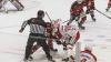 Der ECDC entschied das Spitzenspiel am Sonntagabend für sich. Gegen die Eisbären Regensburg gewann das Team von Sergej Waßmiller am Ende mit 3:1 und holte die nächsten wichtigen Punkte im Endspurt der Hauptrunde. Schon am Dienstag geht es für die Indians weiter, dann gastiert der EV Lindau am Hühnerberg.
Hafenrichter wieder zurück - Torloser erster Durchgang
Mit Jaro Hafenrichter kehrte eine wichtige Stütze zurück in die Mannschaft. Marco Eisenhut startete im Tor der Indians. Die Begegnung startete recht flott und intensiv. Beide Teams wollten sich nichts schenken und führten ein kampfbetontes Drittel. Der ECDC ging aber verdient in der siebten Minute in Führung. Alec Ahlroth drückte den Puck zum 1:0 in die Maschen. Memmingen spielte schneller und agiler als die Gäste aus der Domstadt. Tore fielen aber keine mehr, trotz mehrerer Gelegenheiten in Überzahl für die Eisbären.Zwei Tore im 2. DrittelIm zweiten Drittel, zumindest was die Spielanteile beider Teams angeht, zeigte sich ein ähnliches Bild. Die Indians waren das aktivere Team und erhöhten folgerichtig auf 2:0. Ludwig Nirschl versenkte die Scheibe im Eisbären-Gehäuse. Jedoch wurde das Spiel zunehmend ruppiger, was den ausverkauften Hühnerberg in einen Hexenkessel verwandelte. An Spannung und Intensität fehlte es keinesfalls.Souverän im Schlussdrittel
Im letzten Drittel kamen die Gäste zunächst zum Anschlusstreffer. Etwas überraschend versenkte Petr Heider zum 1:2 von der blauen Linie. Doch Memmingen ließ sich den Sieg nicht mehr nehmen. Die Indianer spielten konzentriert und standen kompakt. Auch Marco Eisenhut glänzte im Tor der Maustädter. Der entscheidende und letztendlich verdiente Treffer zum 3:1 fiel in der 56.Minute. Nach schöner Vorarbeit von Jaro Hafenrichter war es Petr Pohl, der eiskalt einnetzte und den wichtigen Sieg im Spitzenspiel perfekt machte.Derby am Dienstag: Lindau zu Gast
Zeit zum Regenerieren bleibt kaum, schon geht es Schlag auf Schlag weiter im Endspurt der Oberliga-Hauptrunde. Bereits am Dienstag kommt mit dem EV Lindau der nächste Gegner an den Hühnerberg. Das Team vom Bodensee konnte zuletzt zwei Erfolge, gegen Garmisch und Höchstadt einfahren und steht auf Platz 9 der Tabelle. Mit Martin Mairitsch und dem neuverpflichteten Nolan Redler stehen den Islanders zwei starke Kontingentspieler zur Verfügung. Die weiteren Leistungsträger sind die etablierten Kräfte Andreas Farny, Simon Klingler oder Florian Lüsch.

Die Indians, die sich mittlerweile auf Rang 2 vorgearbeitet haben, dürfen sich im Endspurt der Hauptrunde keinen Patzer mehr leisten, wenn sie noch einmal den Spitzenreiter Weiden angreifen wollen. Zuhause sind die Memminger bislang eine Macht, nur ein einziges Spiel musste man im Saisonverlauf abegben, das soll auch weiterhin so bleiben. Das Spiel am Dienstagabend beginnt um 20 Uhr, Tickets sind bereits im Vorverkauf verfügbar.