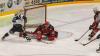 Die Indians aus Memmingen haben den EV Lindau am Dienstagabend mit 2:0 geschlagen. Damit sicherte sich der ECDC unter Coach Waßmiller wichtige Punkte im Kampf um die bestmöglichste Hauptrundenplatzierung. Über 500 Zuschauer sahen die Partie gegen die Islanders.
Lange keine ToreJoey Vollmer startete im Tor der Indianer, die kurzfristig noch auf Max Lukes und Niklas Deske verzichten mussten. Im ersten sowie auch im zweiten Drittel bekamen die Zuschauer am Hühnerberg einen ähnlichen Spielverlauf zu sehen. Der ECDC war die etwas bessere Mannschaft, doch hatte viel Mühe gegen taktisch gut eingestellte Lindauer zwingende Torchancen zu erspielen. Infolgedessen agierten beide Mannschaften recht schwerfällig, die Zuschauer bekamen wenige Highlights geboten. Auch Islanders-Goalie Heckenberger brachte Memmingen oft an den Rand der Verzweiflung. So verliefen insgesamt 40 Minuten torlos.Umkämpftes letztes DrittelErst im letzten Drittel klappte es mit dem Torerfolg. In Überzahl schoss Matej Pekr das erlösende 1:0 (48.Minute). Aber auch dieser Treffer beflügelte die Indianer nicht ausreichend genug, um die Führung weiter zu erhöhen, auch wenn der Druck etwas zunahm. Die Gäste vom Bodensee meisterten ihre Aufgabe hingegen mehr als ordentlich und prüften Joey Vollmer noch mehrmals. Erst in der letzten Spielminute machte Geburtstagskind Sergei Topol per Empty-Net-Goal zum 2:0 die drei Punkte perfekt, die den zweiten Tabellenplatz weiter festigen.

Das nächste Spiel am Hühnerberg findet bereits am Freitag statt. Gegner ist dann der SC Riessersee. Am Sonntag reisen die Maustädter zum zweiten Aufeinandertreffen in dieser Woche nach Lindau an den Bodensee.