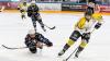 Am Samstag haben die ECDC Memmingen Indians gegen die Mad Dogs Mannheim im Halbfinale der DFEL-Play-Offs zuhause 3:2 n. P. gewonnen. Das Spiel am Sonntag verlor der ECDC Memmingen dagegen mit 2:3 n. V. Damit steht es 1:1 im Modus "Best-of-five". Am kommenden Wochenende findet Spiel drei und vier in Mannheim statt. Anspiel am Samstag ist um 19.45 Uhr, am Sonntag um 12.30 Uhr.