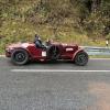 Der Jochpass bietet zwischen Bad Hindelang und Oberjoch 105 Kurven auf 6,4 Kilometern. Bis einschließlich Sonntag fand bei Bad Hindelang das 22. Jochpass-Memorial statt. Oldtimer, Youngtimer und natürlich auch Motorräder waren beim Rennen auf der höchstgelegenen Bundesstraße dabei. 170 Autos, 34 Vorkriegsfahrzeuge und knapp 70 Motorräder waren am Start. Während es am Samstagvormittag noch düster aussah, riss der Himmel ab mittags auf. Auch am Sonntag startete der Tag mit blauem Himmel!