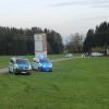 Ein Brand ist laut Polizei am frühen Samstagabend im Erdgeschoss eines landwirtschaftlichen Gebäudes in Dietmannsried ausgebrochen. Der Hauseigentümer hatte demnach versucht, seinen Holzofen in der Küche mit Brandbeschleuniger anzuzünden. 
Ein Mensch wird leicht verletztDie Einsatzkräfte der Feuerwehren Bad Grönenbach, Reichholzried, Herbisried und Ziegelberg konnten das Feuer schnell unter Kontrolle bringen und löschen. Bei dem Brand wurde ein Mensch leicht verletzt. Der Sachschaden liegt im unteren fünfstelligen Bereich, schätzt die Polizei. Polizei ermittelt wegen fahrlässiger KörperverletzungZusätzlich zu den Feuerwehren waren zwei Besatzungen des Rettungsdienstes, ein Rettungshubschrauber, sowie mehrere Streifen der Polizei Kempten vor Ort. 

Die Polizeiinspektion Kempten ermittelt nun wegen fahrlässiger Körperverletzung und wegen eines Verstoßes gegen die Verordnung zur Verhütung von Bränden.