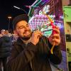 Nach zwei Jahren Corona-Pause ist am Samstag der Memminger Jahrmarkt 2022 eröffnet worden. Im vergangenen Jahr hatte pandemiebedingt nur ein deutlich kleinerer Herbstmarkt stattfinden können. Vom 08. bis 16. Oktober findet der Memminger Jahrmarkt im Bereich St.-Josefs-Kirchplatz, Königsgraben, Kaisergraben, Westertorplatz und Schweizerberg statt. Die Nachtbilder unserer Galerie wurden Samstagnacht aufgenommen, die Tagbilder am Sonntagnachmittag.
Bürgermeisterin Margareta Böckh eröffnet Memminger Jahrmarkt