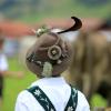 Am Samstag sind auch in Obermaiselstein die Älpler, Hirten und ihre Tiere ins Tal zurückgekehrt. Insgesamt 1.400 Rinder kehrten von insgesamt zwölf Alpen zurück. Damit ist auch dort der Bergsommer beendet. Anders als in vielen anderen Ortschaften gab es in Obermaiselstein mehrere dezentrale Scheidplätze. Einen Hauptscheidplatz gab es nicht. Auch fand der Viehscheid in Obermaiselstein ohne Zeltbetrieb und Fest statt.