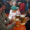 Am Montagvormittag, den 19. September 2022, fand auch in Buching, einem Ortsteil der Gemeinde Halblech im Ostallgäu, der Viehscheid statt. 30 Rinder, davon alle mit einem Kopfschmuck, kamen von den Alpen ins Tal und zum Marktplatz zwischen Buching und Bayerniederhofen. Dort fand direkt neben dem Festzelt der Viehhandel statt. Buching ist dabei der letzte Viehscheid im Allgäu, bei dem ein solcher Handel noch mit einem Handschlag vereinbart werden kann. Zusammen mit den Rindern kamen auch die Musikkapelle Alpengruß Buching, die dann im Festzelt aufspielten, und der Festwagen des Allgäuer Brauhauses, der von sechs Pferden gezogen wurde, zum Markplatz.