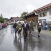 Am Samstag fand auch in Eisenberg ein Viehscheid statt. Obwohl es bis kurz vor Beginn des Viehscheids stark regnete, waren einige Besucher schon um 09:30 Uhr vor Orte. Neben Einheimischen waren auch Feriengäste unter den Zuschauern.