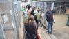 Der Tag der offenen Tür am vergangenen Sonntag im Tierheim Memmingen war ein voller Erfolg. Neben einer WAU-WOW-Schau, der Vorführung von Hunden aus dem Tierheim und einer Vorführung der BRK Rettungshundestaffel, hatten die zahlreichen Besucher auch die Möglichkeit sich einen Einblick in den Alltag der Tierpfleger zu verschaffen. Um die Teilnehmer der WAU-WOW-Schau zu bewerten, waren unter anderem Landrat Alex Eder, Oberbürgermeister Manfred Schilder und der Leiter der Polizeiinspektion Memmingen Joachim Huber in der Jury. 
﻿Finanzierung durch Spenden Das 1970 erbaute Tierheim wird nur durch Spenden, Mitgliedsbeiträgen und Pauschalzahlungen von Stadt und Gemeinden finanziert. Momentan sind im Memminger Tierheim rund 230 Tiere untergebracht, ein Großteil davon sind Katzen. Neben den üblichen Haustieren wie Hunden, Katzen, Mäusen und Vögeln, waren im Tierheim auch schon ein Krokodil, ein Nasenbär und eine Schwarze Witwe zu Gast.