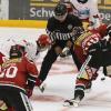 Gestern Abend fand in der Memminger Eissporthalle ein Freundschaftsspiel zwischen dem ECDC Memmingen Indians und dem EC Peiting statt. Die Indians gewannen, unter ihrem neuen Trainer Björn Lidström mit 4:3.