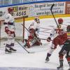 Gestern Abend fand in der Memminger Eissporthalle ein Freundschaftsspiel zwischen dem ECDC Memmingen Indians und dem EC Peiting statt. Die Indians gewannen, unter ihrem neuen Trainer Björn Lidström mit 4:3.