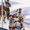 Gestern Abend fand in der Memminger Eissporthalle ein Freundschaftsspiel zwischen dem ECDC Memmingen Indians und dem EC Peiting statt. Die Indians gewannen, unter ihrem neuen Trainer Björn Lidström mit 4:3.