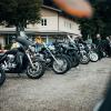Am Sonntag fand in Immenstadt im Allgäu die Veranstaltung "1. Toy Run des Enzian e.V." statt. Dabei machten rund 120 Motorräder eine Rundfahrt. Auch Live Musik und Bewirtung gab es. Die Veranstaltung wurde von vielen ehrenamtlichen Helfern organisiert. Obwohl das Wetter nicht mitspielte, waren doch einige Besucher vor Ort.
