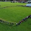 Am Sonntag fand das Albhornbläsertreffen bei Wertach statt. Nach einem Gottesdienst, dem Frühshoppen und Vorträgen der 4 Landkreise und den "Geiselschnöller" aus Nesselwang, gab es einen Gemeinschaftschor mit 160 Albhornbläserrinnen und Bläser. "Es ist Atemberaubend so etwas zu hören. Der Klang ist einzigartig wenn so viele Alphörner auf einmal zu hören sind", so Katja Gehring aus Wertach.
