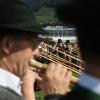 Am Sonntag fand das Albhornbläsertreffen bei Wertach statt. Nach einem Gottesdienst, dem Frühshoppen und Vorträgen der 4 Landkreise und den "Geiselschnöller" aus Nesselwang, gab es einen Gemeinschaftschor mit 160 Albhornbläserrinnen und Bläser. "Es ist Atemberaubend so etwas zu hören. Der Klang ist einzigartig wenn so viele Alphörner auf einmal zu hören sind", so Katja Gehring aus Wertach.