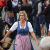 Einer der ersten Viehscheid, fand heute in Oberstaufen statt. 16 Alpen mit mehr als 1.000 Tieren kamen vom Berg ins Tal zurück. Mehrere tausend Besucher waren dazu in Oberstaufen zu Gast und empfingen die Tiere im Tal. Auch Ministerpräsident Markus Söder war vor Ort.