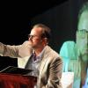 Am Mittwochabend stand Kurt Krömer in der mit mehr als 600 Zuschauern ausverkauften Kultbox auf der Bühne. Krömer entpuppte sich dabei als waschechte Rampensau und schreckte auch vor drastischen Publikumsbeschimpfungen nicht zurück. So kennen ihn die Fans.