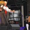 Obwohl die grauen Wolken nichts Gutes verhießen, strömten wieder zahlreiche Besucher in die Festzelte auf der Allgäuer Festwoche. Die Band "Bergluft" sorgte im Stiftzelt für gute Stimmung. Kunst- und Kulturliebhaber bekamen auf der Stadtbühne traditionelle Volkstänze aus Bayern und dem Orient zu sehen.
Festgelände wegen Unwetter geräumtSpäter am Abend machte das Wetter den Feiernden dann doch einen Strich durch die Rechnung. Wie die Allgäuer Zeitung berichtet, musste das Festwochengelände  gegen 23:00 Uhr wegen eines Unwetters geräumt werden.