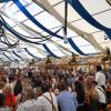 Obwohl die grauen Wolken nichts Gutes verhießen, strömten wieder zahlreiche Besucher in die Festzelte auf der Allgäuer Festwoche. Die Band "Bergluft" sorgte im Stiftzelt für gute Stimmung. Kunst- und Kulturliebhaber bekamen auf der Stadtbühne traditionelle Volkstänze aus Bayern und dem Orient zu sehen.
Festgelände wegen Unwetter geräumtSpäter am Abend machte das Wetter den Feiernden dann doch einen Strich durch die Rechnung. Wie die Allgäuer Zeitung berichtet, musste das Festwochengelände  gegen 23:00 Uhr wegen eines Unwetters geräumt werden.