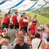 Auch am Montag war auf der Allgäuer Festwoche so Einiges los. Bei schönem Wetter kamen zahlreiche Besucher und genossen den Tag in vollen Zügen. Groß und Klein kamen dabei auf ihre Kosten. Es wurde gelacht, geredet, getrunken und gegessen. Für die gute Stimmung sorgten neben Musikkapellen auch eine ganze Reihe Alphörner. In unserer Bildergalerie sehen sie die besten Bilder des Festwochen-Montags.