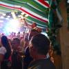 Der Donnerstag machte seinem Namen alle Ehre auf der Allgäuer Festwoche. Am Abend fegte ein Regenschauer über das Festgelände - zeitweise musste das Festwochengelände sogar geräumt werden. Im Laufe des Abends beruhigte sich die Wetterlage dann aber wieder. Die Folge: Volle Festzelte und jede Menge gute Laune.
