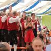 Auch am Montag war auf der Allgäuer Festwoche so Einiges los. Bei schönem Wetter kamen zahlreiche Besucher und genossen den Tag in vollen Zügen. Groß und Klein kamen dabei auf ihre Kosten. Es wurde gelacht, geredet, getrunken und gegessen. Für die gute Stimmung sorgten neben Musikkapellen auch eine ganze Reihe Alphörner. In unserer Bildergalerie sehen sie die besten Bilder des Festwochen-Montags.
