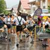 Am Freitag, 29.07.2022 gab es bei der Oberstdorfer Bergnacht ab 17 Uhr Live Musik in den Straßen, dazu unter anderem Nachtwächterwanderungen, Trachtler, Ausstellungen und Signierstunden. Die Geschäfte waren bis 23 Uhr geöffnet, in den Restaurants und Wirtschaften gab es kulinarische Genüsse. Das Motto hieß: "Kumm ring, k'hear ing, g'sellig sing", frei übersetzt: "Komm herein, kehre ein, sei gesellig". Eingeladen hatte der Gewerbeverband "Oberstdorf-Aktiv e.V.".