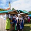 Nach zweijähriger coronabedingter Pause war am Wochenende endlich wieder Trachtenmarkt in Pfronten! Zahlreiche Besucher hat das große Angebot der Händler und Handwerker angezogen. Einer der schönsten Trachtenmärkte in Bayern mit allem, was das Trachtlerherz höher schlagen lässt.