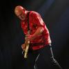 Am vergangenen Sonntag traf sich die Rock-Szene im Roxy in Ulm. Die legendäre Hardrock-Band Rose Tattoo machte hier während der "Once in a Lifetime"-Tour Station. Die Band um Sänger "Angry" Anderson, der von Anfang an (1976) dabei ist und in 3 Tagen seinen 75-sten Geburtstag feiert, heizte dem Publikum im Sound-Stil der frühen AC/DC richtig ein. Schließlich werden sie in ihrer Heimat Australien "Little AC/DC" genannt.