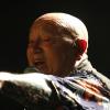 Am vergangenen Sonntag traf sich die Rock-Szene im Roxy in Ulm. Die legendäre Hardrock-Band Rose Tattoo machte hier während der "Once in a Lifetime"-Tour Station. Die Band um Sänger "Angry" Anderson, der von Anfang an (1976) dabei ist und in 3 Tagen seinen 75-sten Geburtstag feiert, heizte dem Publikum im Sound-Stil der frühen AC/DC richtig ein. Schließlich werden sie in ihrer Heimat Australien "Little AC/DC" genannt.