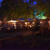 Auch am Mittwoch bekamen die Besucher der Wallenstein-Festspiele im Lager bei der Grimmelschanze einen Einblick in das Leben aus dem Jahr 1630. Neben Musik, historischen Kostümen und Essen wurde auch auf der Bühne einiges geboten. Am Abend war alles durch Fackeln hell erleuchtet.