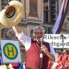 Am Freitag hat Stadtbüttel Gottfried Voigt traditionell den Fischertag auf dem Marktplatz ausgerufen. Für Musik sorgte die Musikkapelle Amendingen die Gäste unterhielt. Die Bewirtung der Gäste übernahmen Gruppen des Fischtagsvereins. 

Weitere Informationen finden Sie auf allgäuer-zeitung.de.