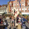 Am Freitag hat Stadtbüttel Gottfried Voigt traditionell den Fischertag auf dem Marktplatz ausgerufen. Für Musik sorgte die Musikkapelle Amendingen die Gäste unterhielt. Die Bewirtung der Gäste übernahmen Gruppen des Fischtagsvereins. 

Weitere Informationen finden Sie auf allgäuer-zeitung.de.