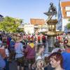 Am Freitag hat Stadtbüttel Gottfried Voigt traditionell den Fischertag auf dem Marktplatz ausgerufen. Für Musik sorgte die Musikkapelle Amendingen die Gäste unterhielt. Die Bewirtung der Gäste übernahmen Gruppen des Fischtagsvereins. 

Weitere Informationen finden Sie auf allgäuer-zeitung.de.