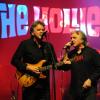Seit 60 Jahren steht die britische Pop-Rock- und Beat-Band The Hollies mittlerweile auf den Bühnen der Welt. Zum Jubiläum spielten die Musiklegenden jetzt einen Gig in der Stadthalle Memmingen. Für die Fans gab es natürlich Klassiker wie "Bus Stop", "Carrie Anne" und "He ain't heavy, he's my Brother".