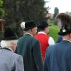 Am Wochenende ging das 150-jährige Jubiläum des Bezirksmusikfestes in Rückholz zu Ende. Nach einem Festumzug durch das Dorf strömten die Menschenmassen ins Festzelt am Gewerbegebiet, das nicht alle Kapellen und Besucher fassen konnte. Zum Ausklang des dreitägigen Festes spielten die "Blechbätscher" traditionelle und moderne Stücke. Einige Gäste standen auf Bänken oder Biertischen und feierten.