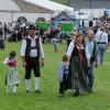 Am Wochenende ging das 150-jährige Jubiläum des Bezirksmusikfestes in Rückholz zu Ende. Nach einem Festumzug durch das Dorf strömten die Menschenmassen ins Festzelt am Gewerbegebiet, das nicht alle Kapellen und Besucher fassen konnte. Zum Ausklang des dreitägigen Festes spielten die "Blechbätscher" traditionelle und moderne Stücke. Einige Gäste standen auf Bänken oder Biertischen und feierten.