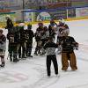 Auch in diesem Eishockey-Spiel in der Bezirksliga Bayern Gruppe West kamen die Hausherren vom HC Maustadt /ECDC Memmingen 1b nicht um eine Niederlage herum. Die Gäste verwandelten eiskalt die Chancen und so gingen die Punkte an Bad Bayersoien. Das Spiel endete 4:9.
